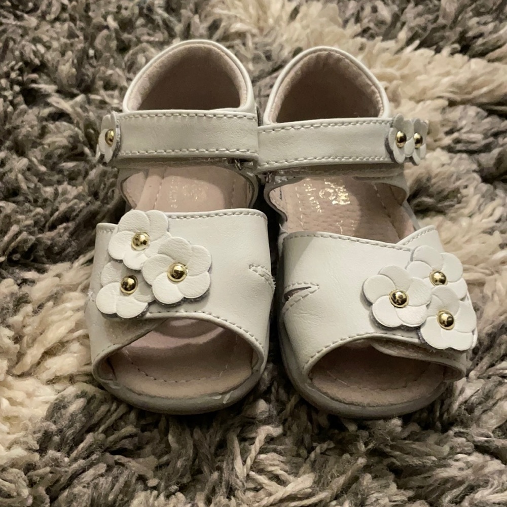 EUC See Kai Run sandal- toddler 5
